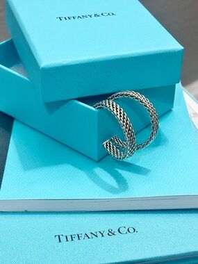 Tiffany & Co Somerset Hoop Earrings